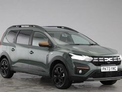 Green Used 2023 Dacia Jogger Extreme MPV | £18,999 (Fair price)