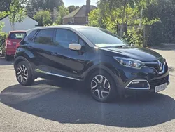 Black/cream Used 2014 Renault Captur Dynamique SUV | £4,799 (Fair price)