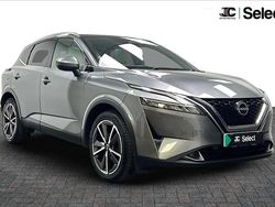 Grey Used 2022 Nissan Qashqai Tekna SUV | £15,500 (Fair price)