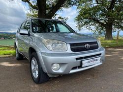 Silver Used 2004 Toyota RAV4 SUV | £2,999 (Good price)