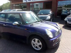 Mauve/purple Used 2004 Mini ONE Hatch Hatchback | £1,495 (Good price)