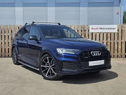 Navarra blue metallic Used 2021 Audi Q7 Black Edition SUV | £42,990 (Fair price)