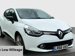 White Used 2016 Renault Clio IV Dynamique Hatchback | £6,995 (Good price)