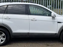 White Used 2013 Chevrolet Captiva LT SUV | £2,495 (Super price)