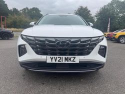 White Used 2021 Hyundai Tucson Premium SUV | £19,995 (Super price)