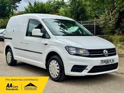 White Used 2018 VW Caddy Trendline MPV | £10,290 (Good price)