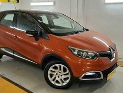 Orange/black Used 2016 Renault Captur Dynamique SUV | £6,549 (Fair price)