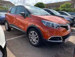 Orange black Used 2016 Renault Captur Dynamique SUV | £7,290 (Fair price)