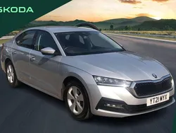 Brilliant silver metallic Used 2021 Skoda Octavia SE First Edition Hatchback | £12,872 (Good price)