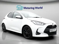 Used 2022 Toyota Yaris Hybrid Design | £13,800 (Fair price)