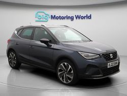 Grey Used 2022 Seat Arona FR Sport SUV | £14,108 (Good price)