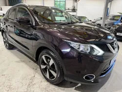 Black Used 2016 Nissan Qashqai N-Connecta SUV | £6,395 (Fair price)