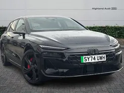 Black Used 2025 Audi e-tron Performance SUV | £79,985