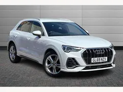 Glacier white Used 2019 Audi Q3 S-Line SUV | £20,650 (Fair price)