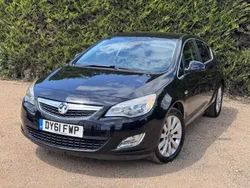 Black Used 2011 Vauxhall Astra Hatchback | £3,995 (Fair price)