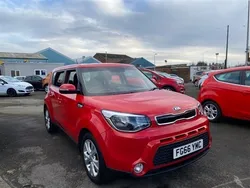 Red Used 2016 Kia Soul 2 SUV | £6,999 (Fair price)