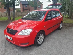Red Used 2002 Toyota Corolla T2 Hatchback | £995 (Good price)