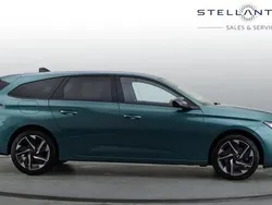 Blue Used 2024 Peugeot 308 Allure Estate | £19,018 (Fair price)