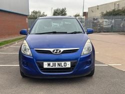 Blue Used 2011 Hyundai i20 Comfort Hatchback | £1,199 (Good price)