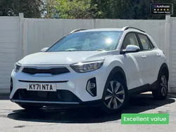 White Used 2021 Kia Stonic 2 SUV | £14,495 (Fair price)