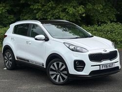 White Used 2016 Kia Sportage First Edition SUV | £14,495 (Fair price)