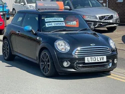 Black Used 2013 Mini Cooper Hatch Hatchback | £8,990 (Super price)
