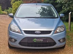 Blue Used 2009 Ford Focus Zetec Hatchback | £999 (Super price)