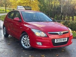 Red Used 2009 Hyundai i30 Comfort Hatchback | £1,995 (Fair price)