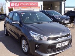 Metallic grey Used 2019 Kia Rio Hatchback | £12,290 (Fair price)