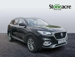 Black Used 2023 MG HS Excite SUV | £14,395 (Fair price)