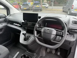 White Used 2024 Vauxhall Combo S MPV | £12,999 (Super price)