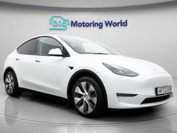 White Used 2022 Tesla Model Y Long Range AWD SUV | £20,000 (Fair price)