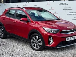Red Used 2021 Kia Stonic 2 SUV | £12,295 (Fair price)