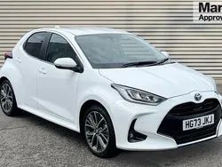 White Used 2024 Toyota Yaris Hybrid Hatchback | £20,827 (Fair price)