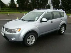 Used 2009 Mitsubishi Outlander SUV | £10,000