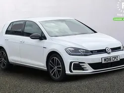 Used 2020 VW Golf VII GTE Hatchback | £13,699 (Fair price)