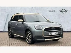 Green Used 2024 Mini Countryman Exclusive SUV | £33,150 (Fair price)