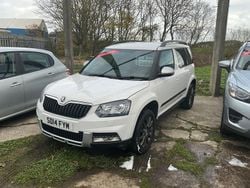 White Used 2014 Skoda Yeti Elegance SUV | £5,495 (Fair price)