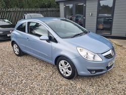 Blue Used 2007 Vauxhall Corsa Club Hatchback | £1,995 (Expensive)