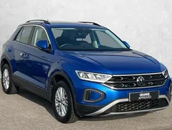 Blue Used 2022 VW T-Roc Life SUV | £18,990 (Fair price)