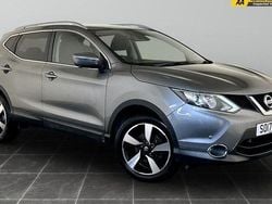 Grey Used 2017 Nissan Qashqai Executive SUV | £7,995 (Good price)