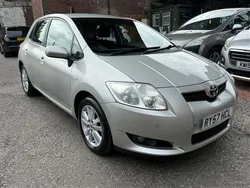 Silver Used 2008 Toyota Auris Hatchback | £3,495 (Good price)