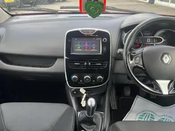 Red Used 2016 Renault Clio IV Dynamique | £6,795 (Fair price)