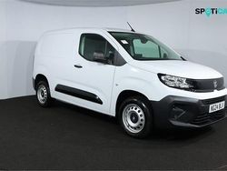 White Used 2024 Vauxhall Combo S MPV | £14,337 (Good price)