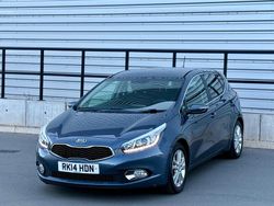 Blue Used 2014 Kia Ceed 2 Hatchback | £5,575 (Fair price)