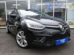 Black Used 2017 Renault Clio IV Dynamique Hatchback | £8,300 (Fair price)