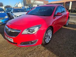 Red Used 2015 Vauxhall Insignia SRi Hatchback | £3,490 (Super price)