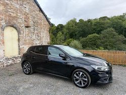 Black Used 2016 Renault Mégane III Dynamique Hatchback | £6,274 (A bit pricey)