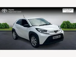 White Used 2024 Toyota Aygo PURE Hatchback | £13,337 (Fair price)