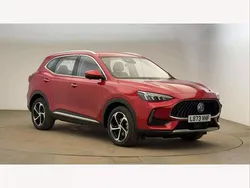 Red Used 2023 MG HS SE SUV | £16,995 (Good price)